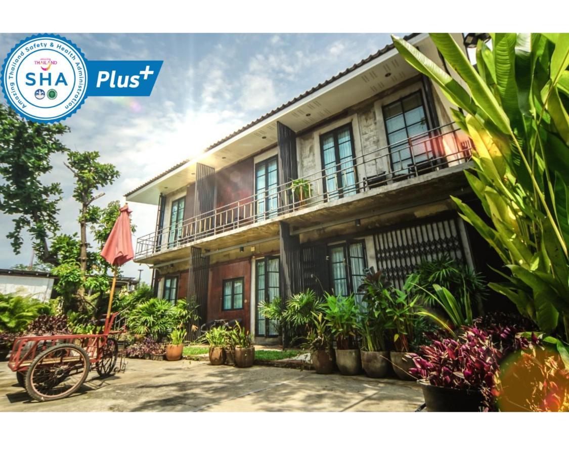 The Warehouse Chiang Mai Hotel Bagian luar foto