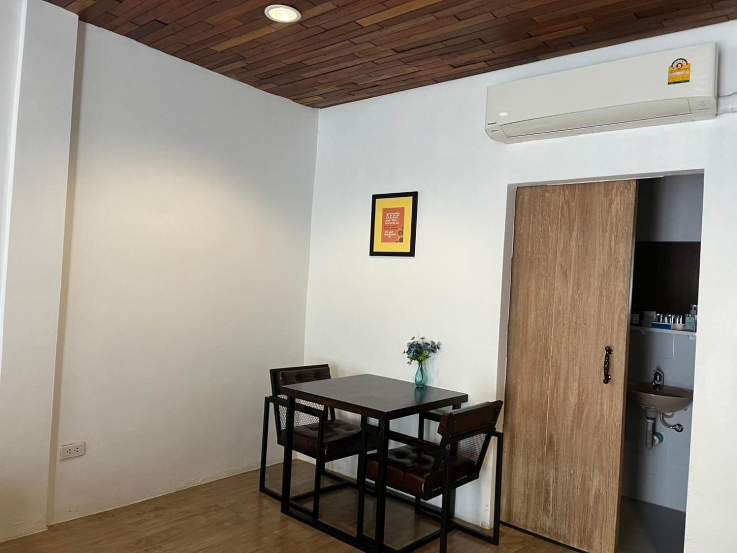 The Warehouse Chiang Mai Hotel Bagian luar foto