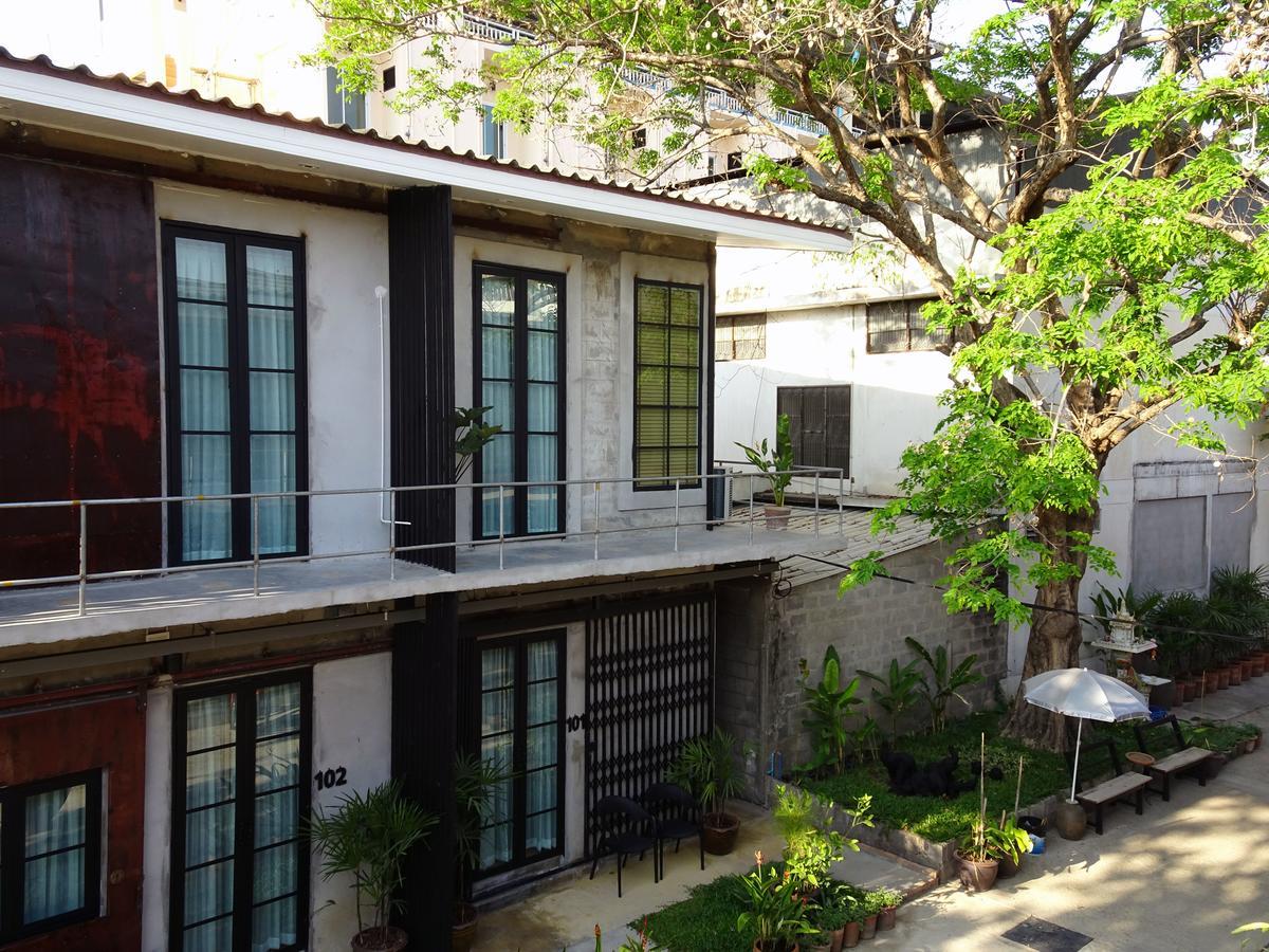 The Warehouse Chiang Mai Hotel Bagian luar foto